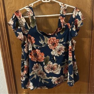 Sanctuary cold shoulder tank top size small